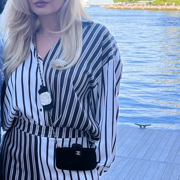 💯 Chanel mini pouch / bag with a Chanel chain - Picture 8 of 8